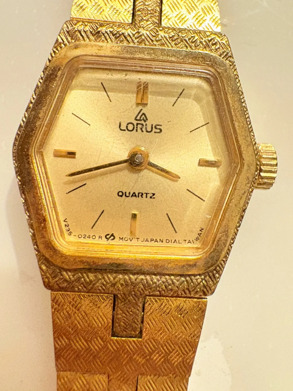 Lorus V235-5080 Quartz Analog Women's Gold Tone Hexagon Bracelet Watch